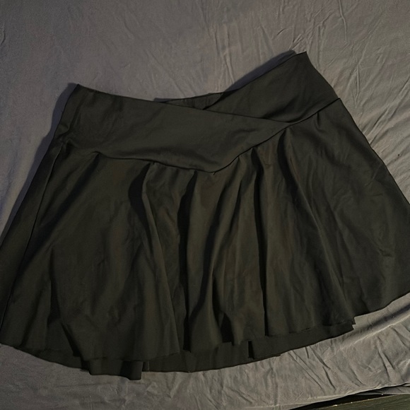 HALARA Skirts Nwt Halara Lucid High Waisted Crossover Plus Size